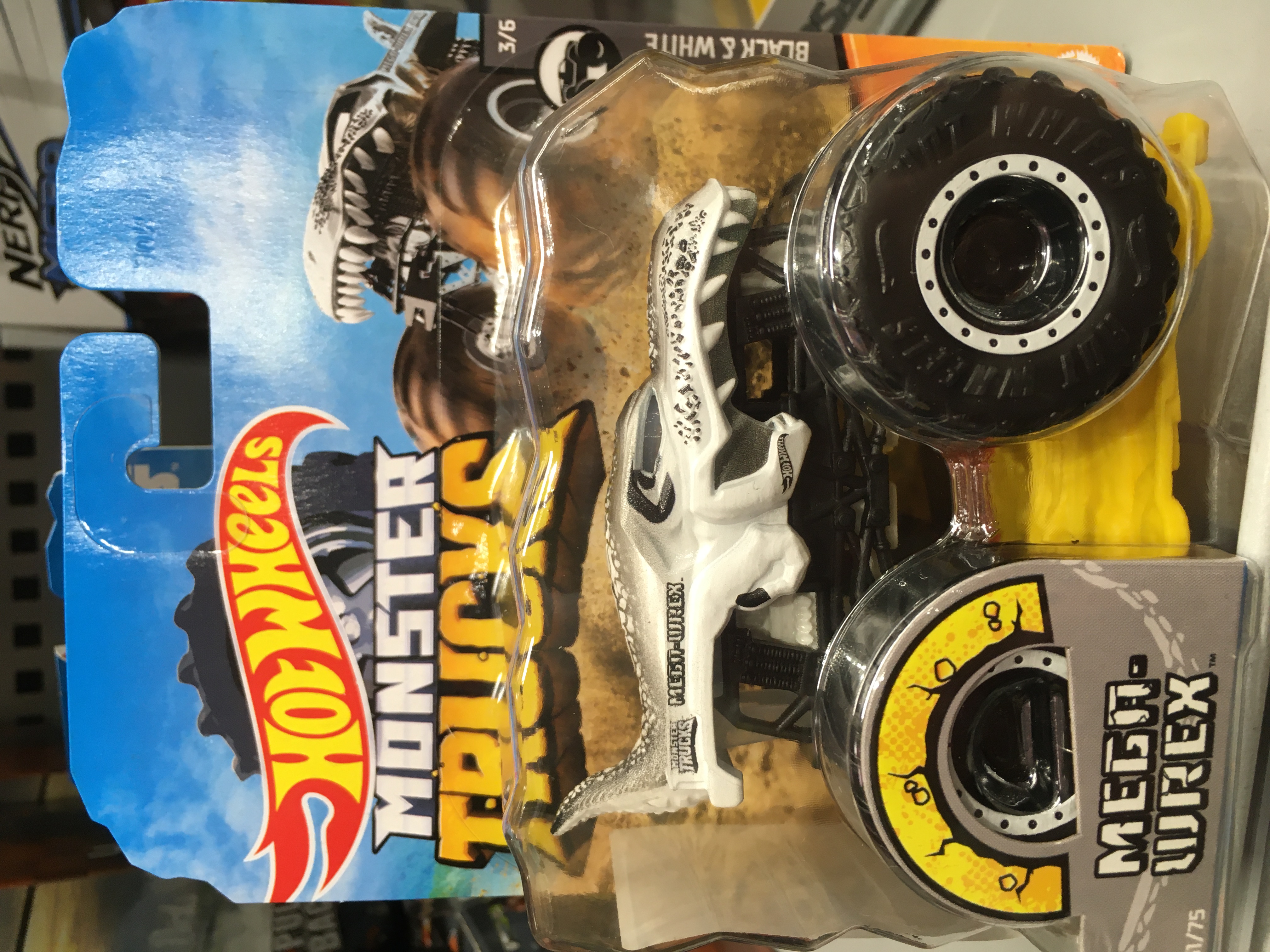 Hot Wheels Monster Trucks Mega Wrex, [1:64 Scale] Plus Re-Crushable 68/75 