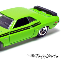 dodge challenger rt hot wheels