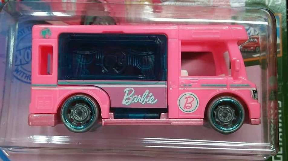 barbie camper van 1980s