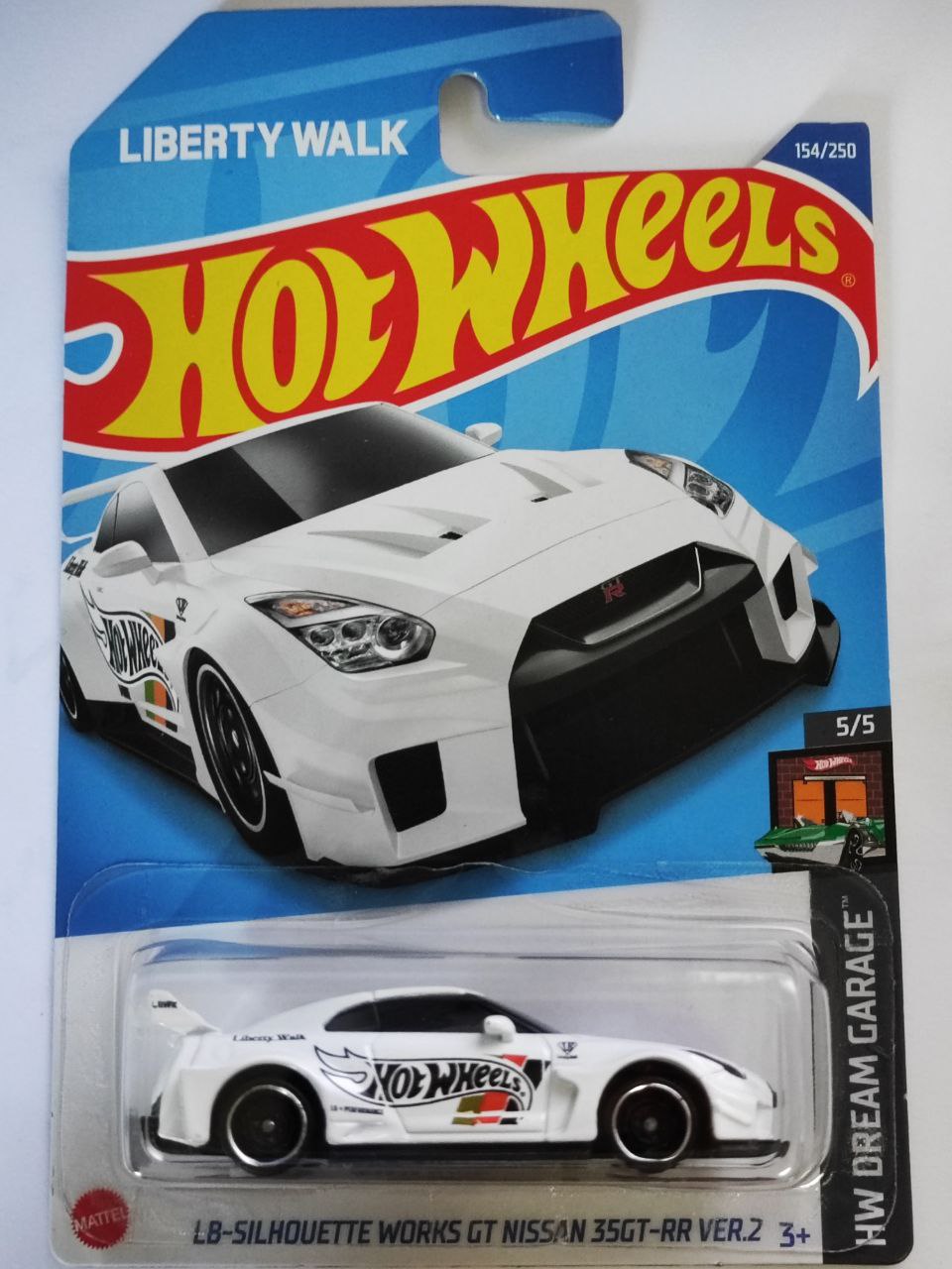 LB-Silhouette WORKS GT Nissan 35GT-RR VER.2 | Hot Wheels