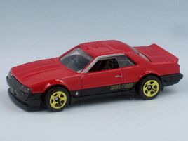 82NissanSkylineR30Red