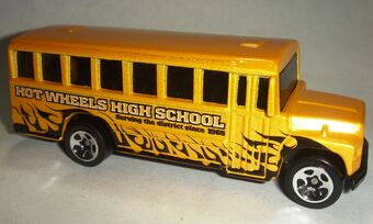 hot wheels high bus