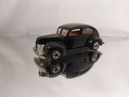 '40 Ford 2-door, Looks original, Malaysia base without flames.
