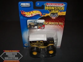2003 39-Monster Bus-Black (1)