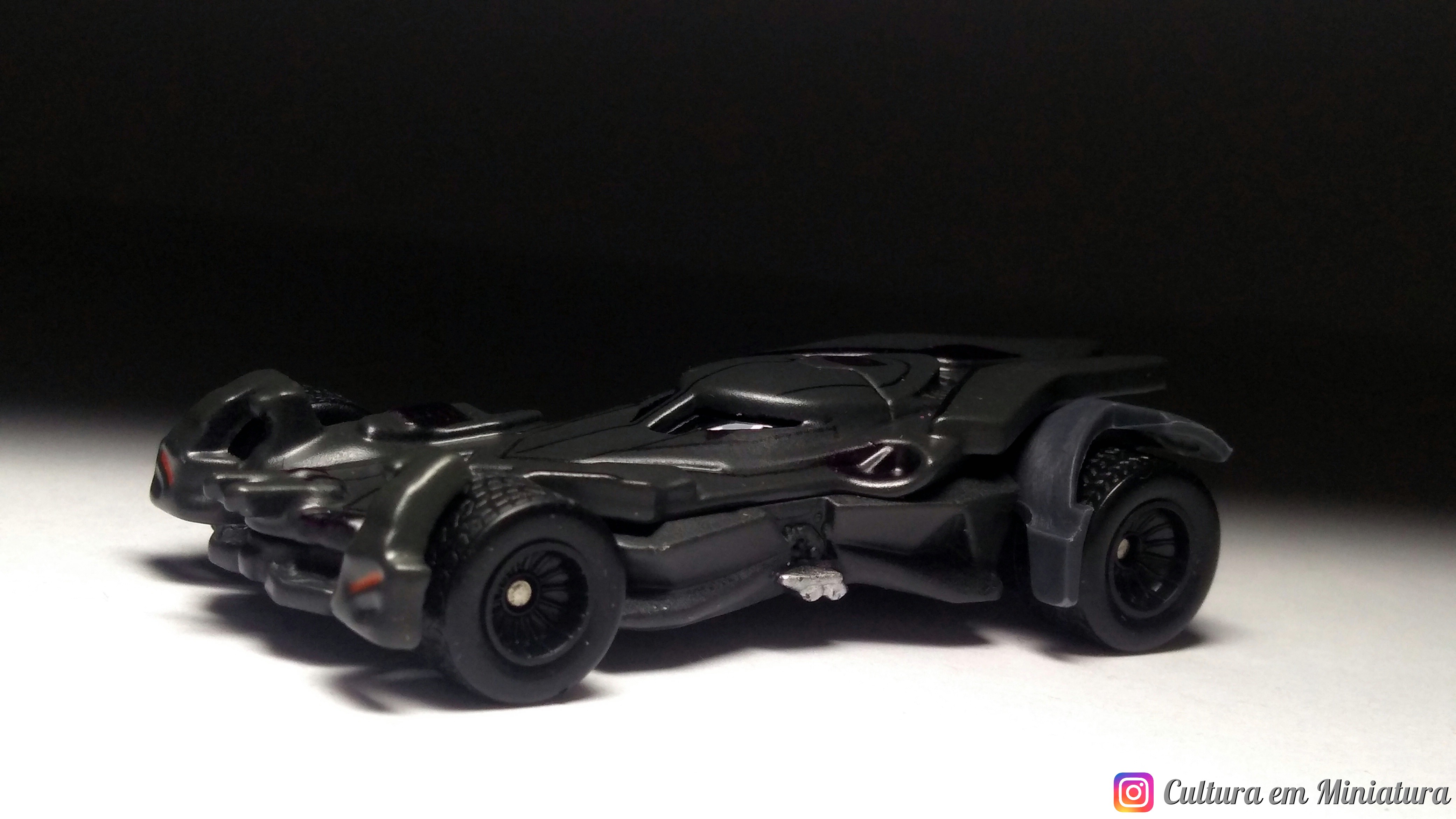 Hot Wheels Batmobile Batman V Superman-NEUF 