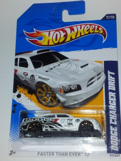 Carro Hot Wheels Dodge Charger Drift Hkg92 Verde C