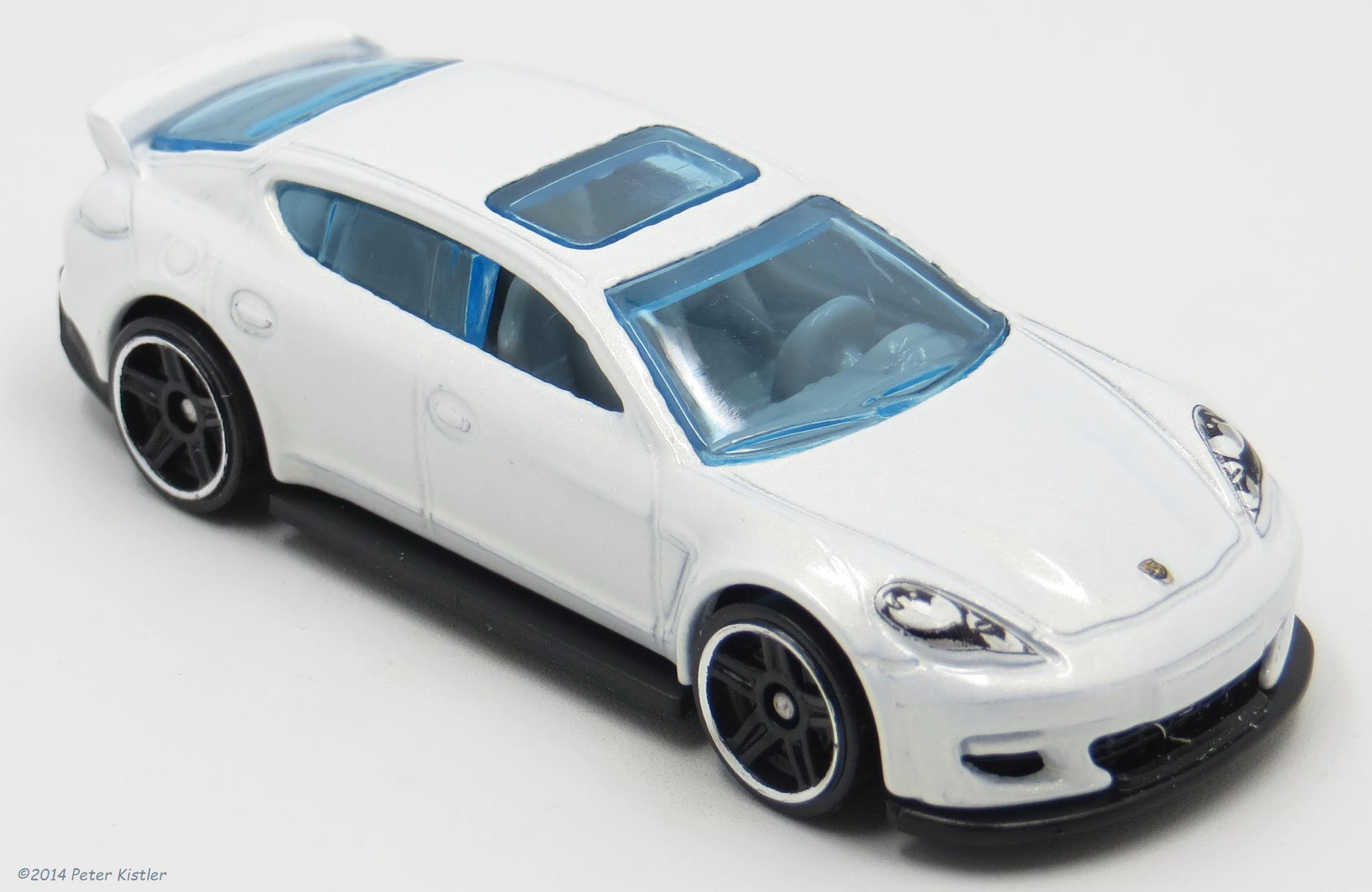 2015 Porsche Panamera (White)