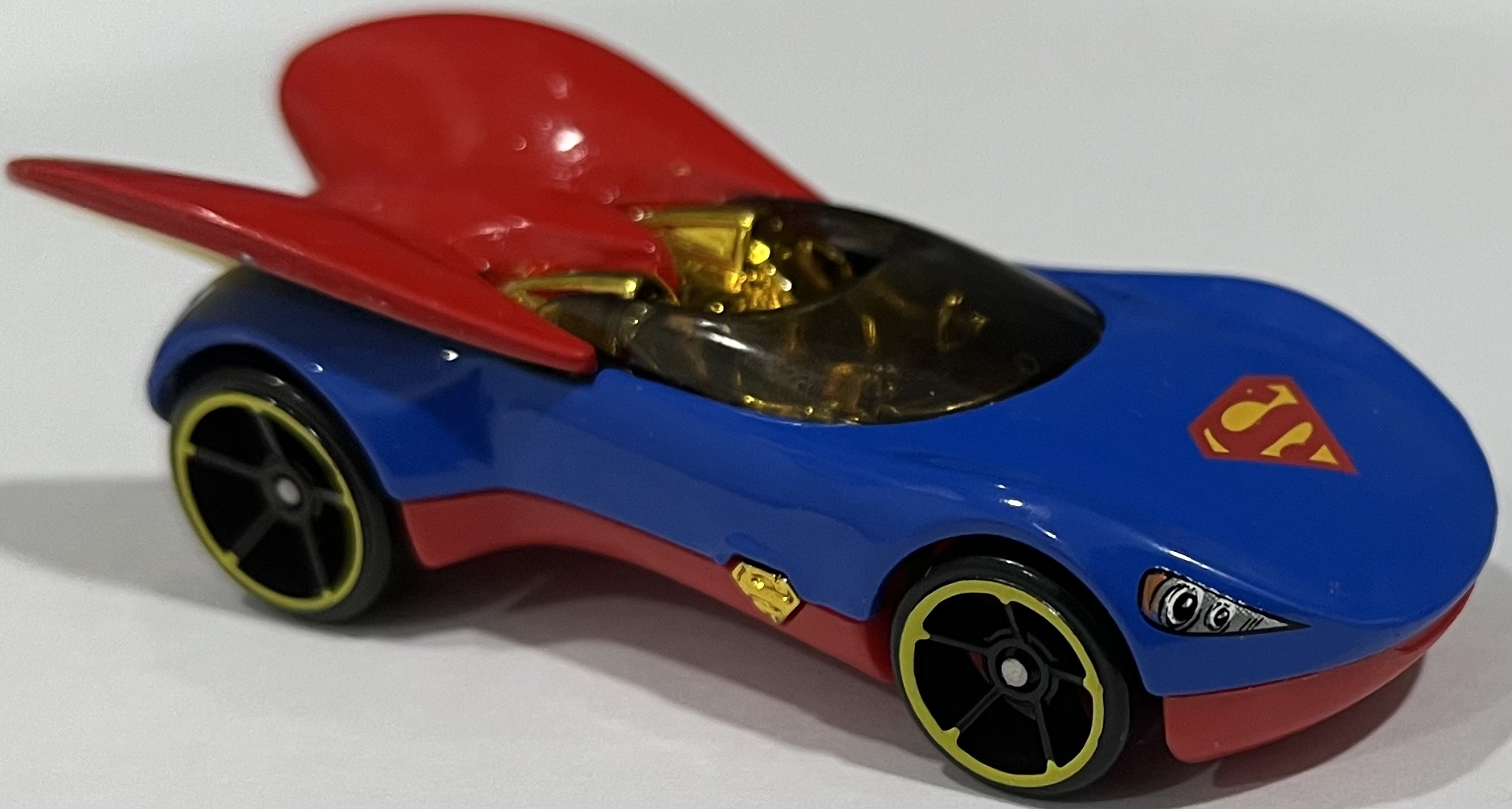 Supergirl | Hot Wheels Wiki | Fandom