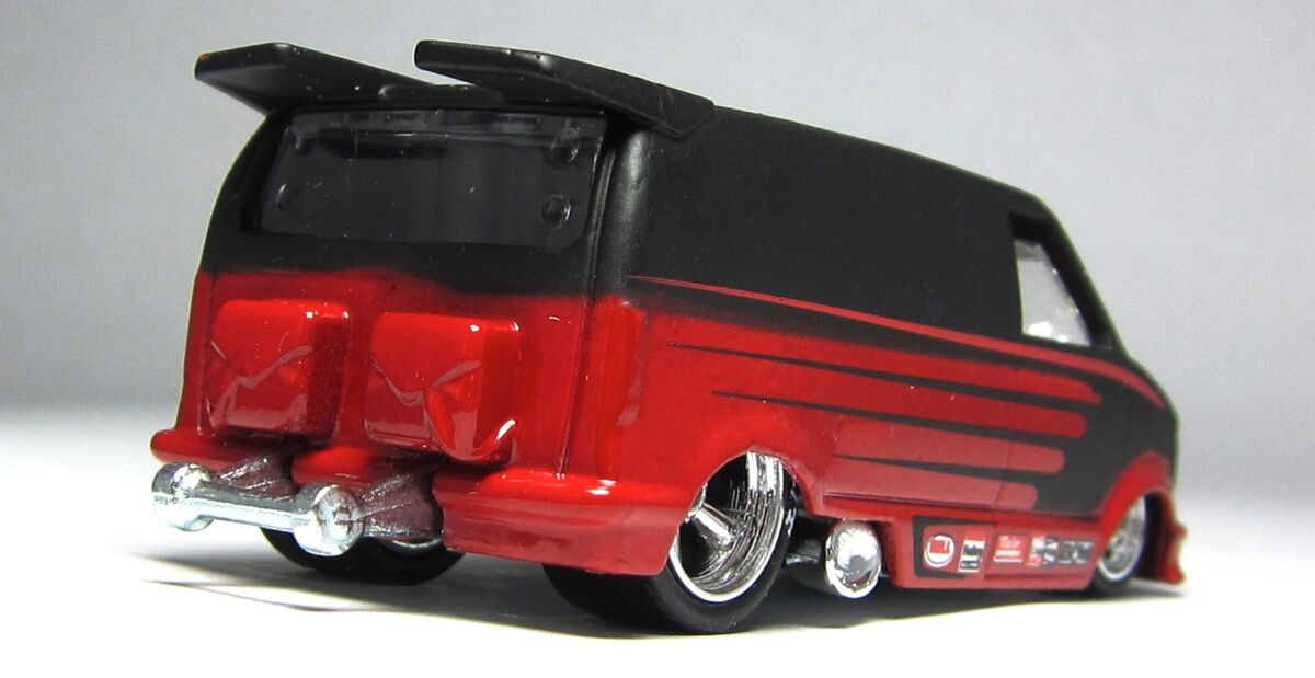 絶賛 Hot Wheels ´1985 CHEVY ASTRO VAN - おもちゃ