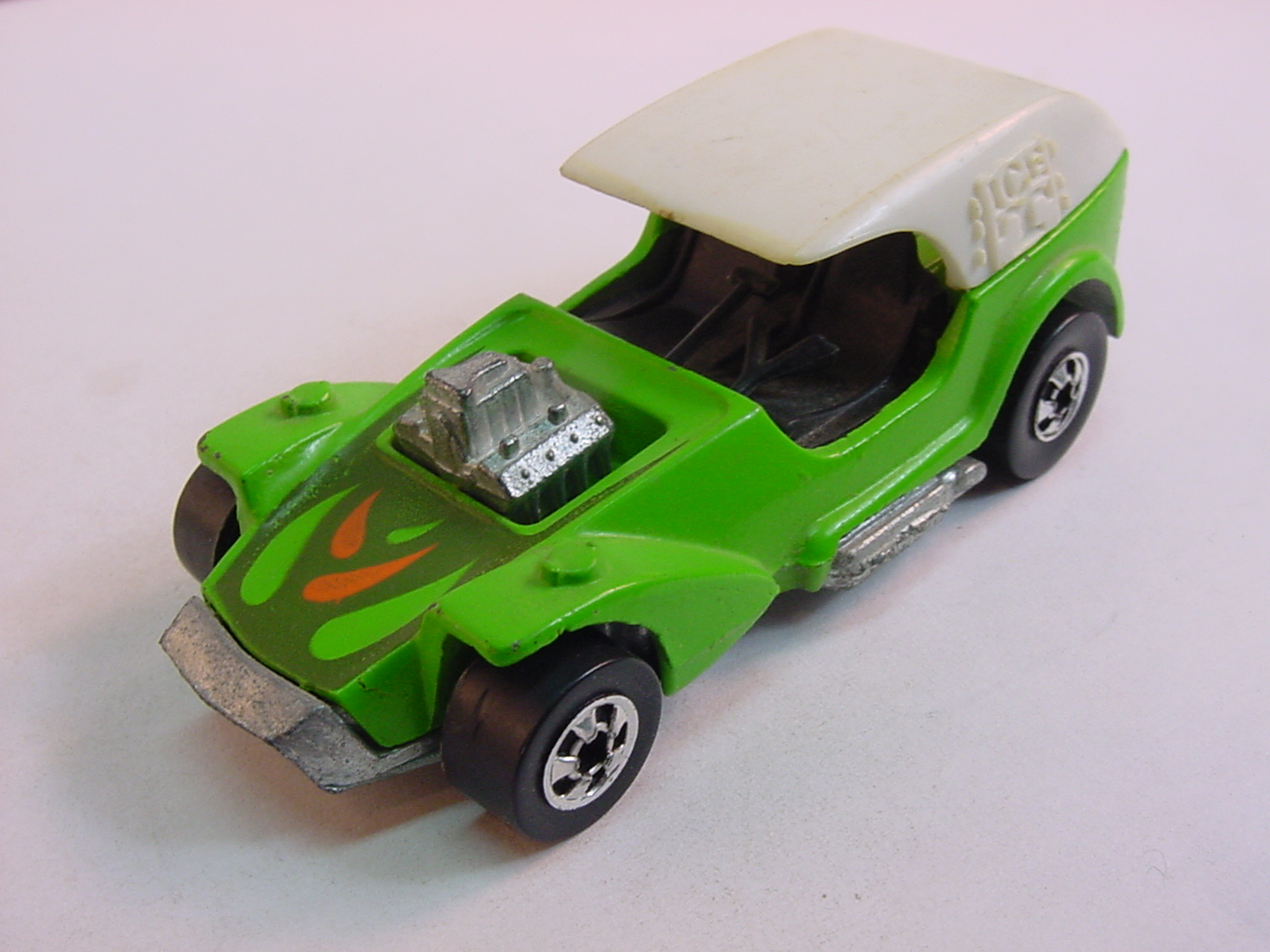 MATTEL HOT WHEELS RED LINE 1969 LIME GREEN 
