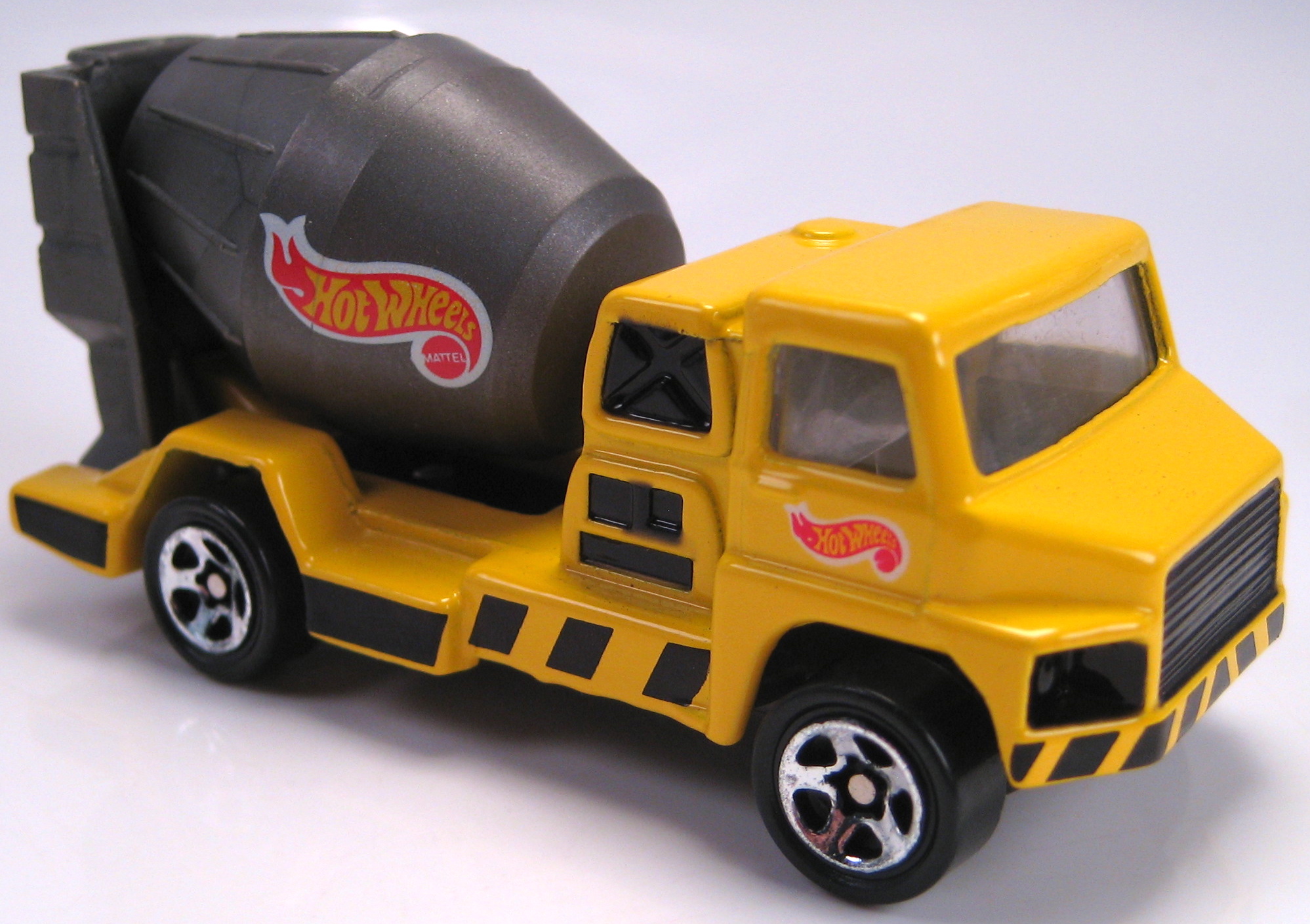 Hot wheels cement mixer best sale