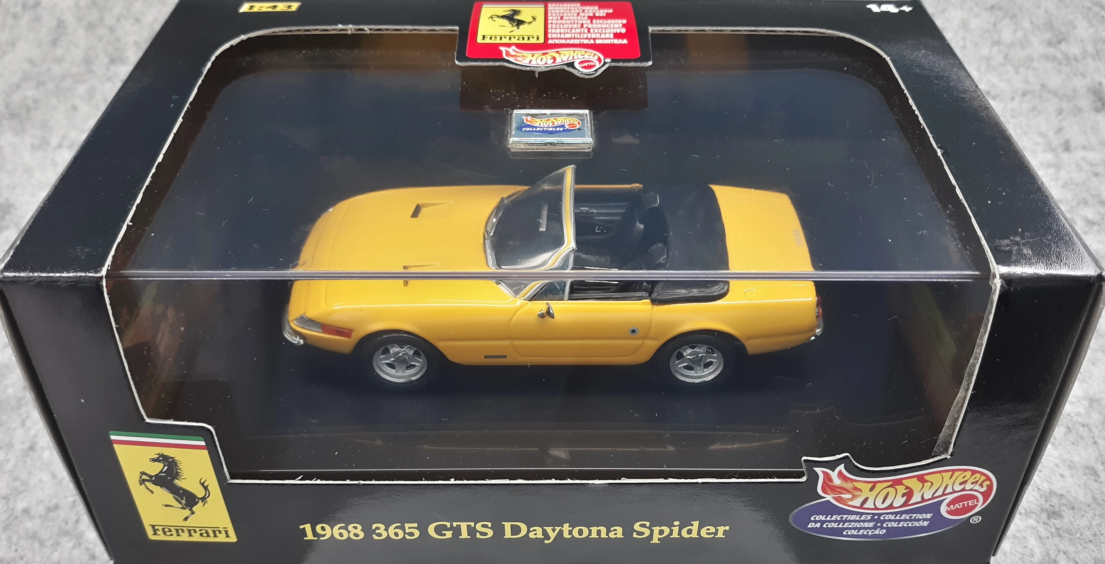 Ferrari 365 GTS/4 (1:43)