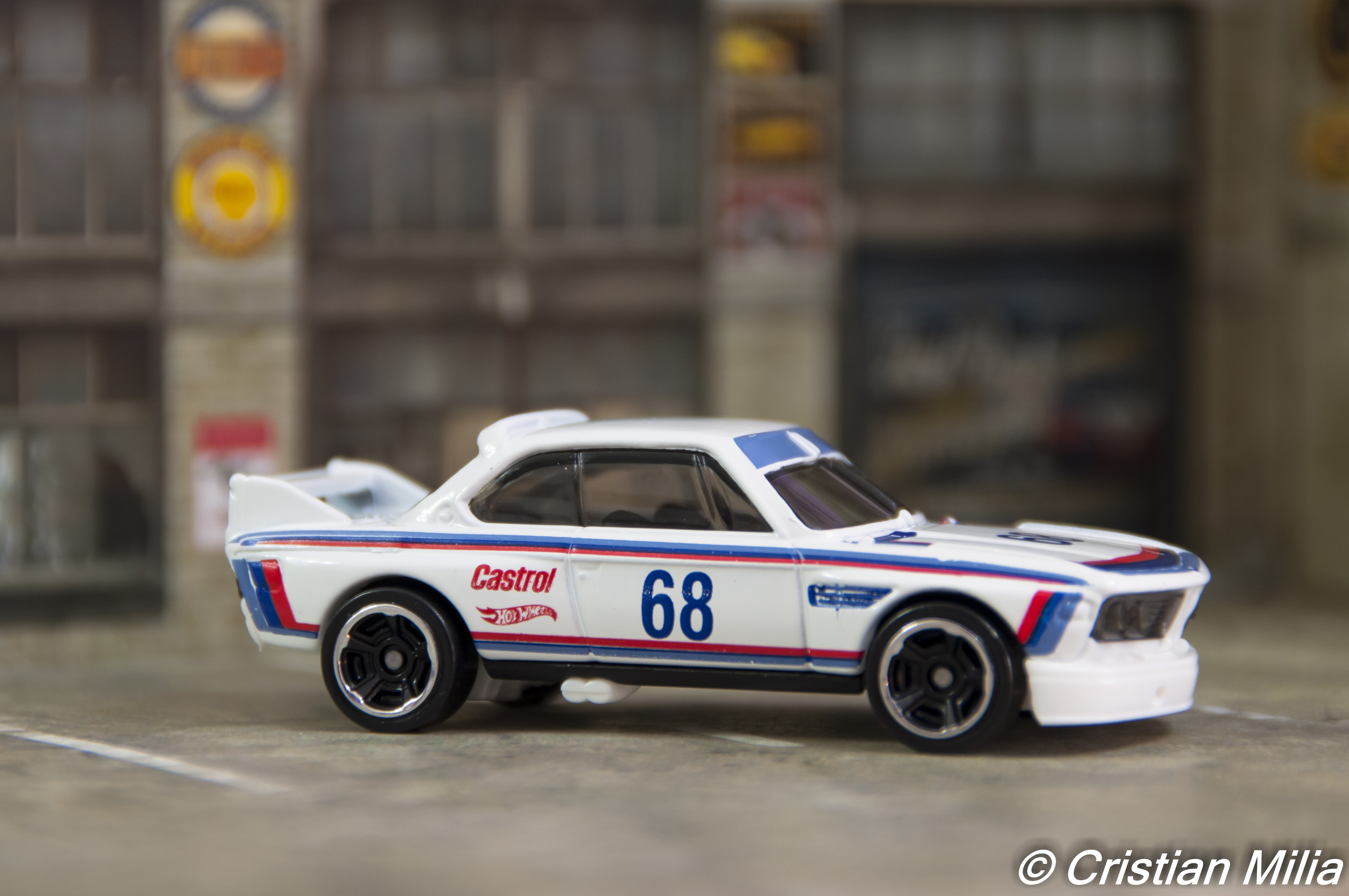 hot wheels bmw 3.0 csl race car