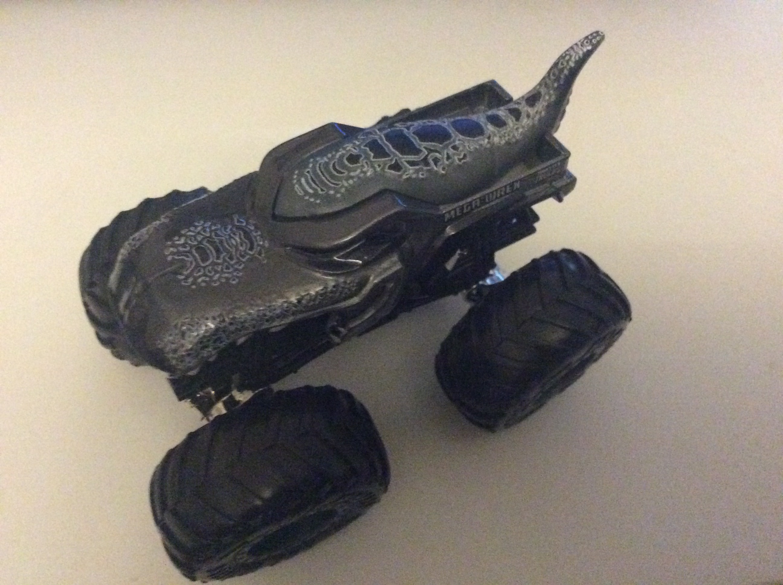 Hot Wheels Monster Trucks Mega-Wrex Black & White Includes Crushable Car 