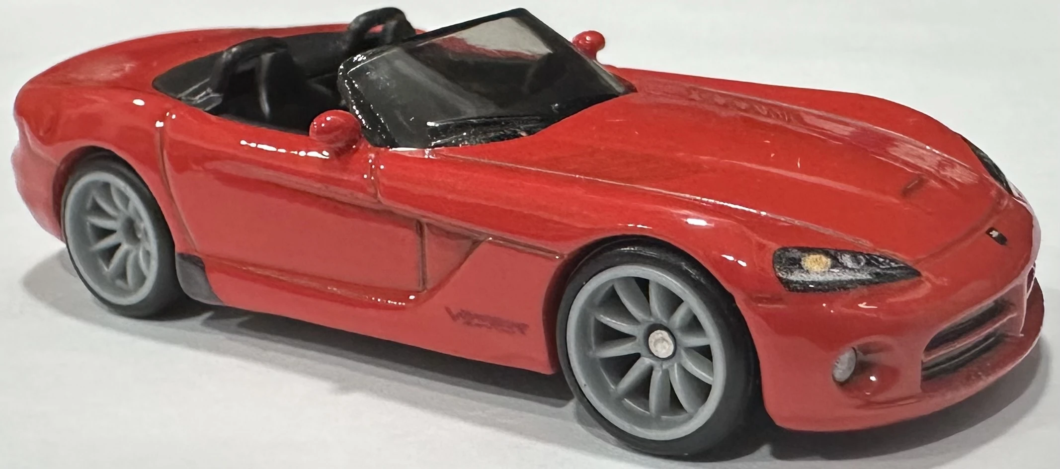 希少　新品　ワイルドスピード　2003年式　Dodge Viper　SRT-10 希少 新品 ワイルドスピード 2003年式 Dodge Viper SRT-10