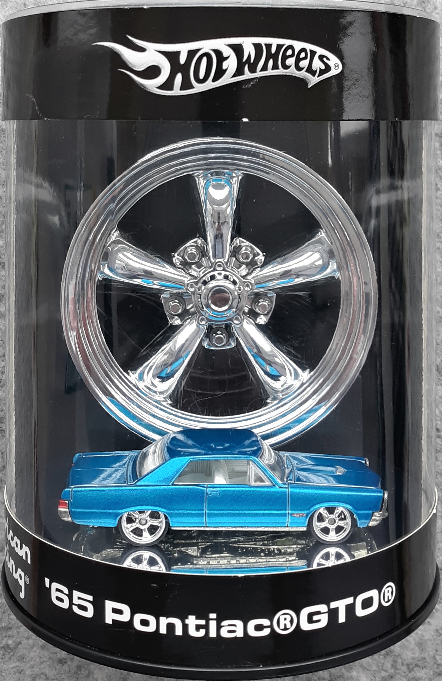 Hot wheels rims top