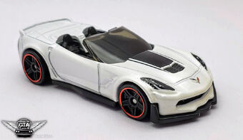 hot wheels corvette c7 zo6 convertible