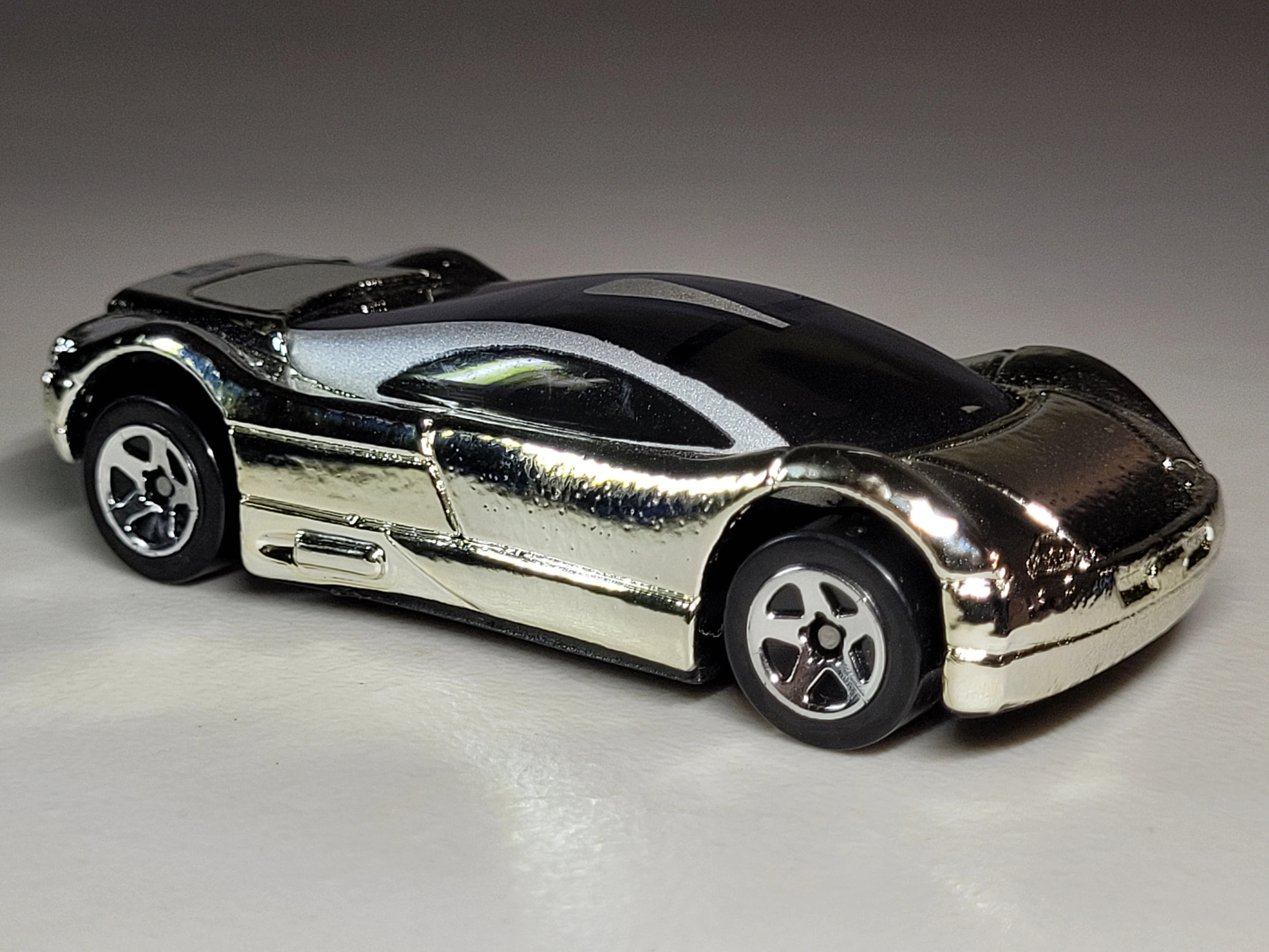 1999 Avus Quattro (Chrome)