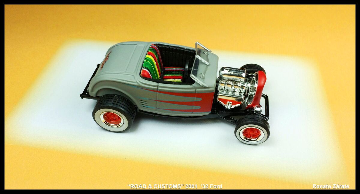 100% Hot Wheels '32 Ford Sedan SO-CAL Speed Shop Team White