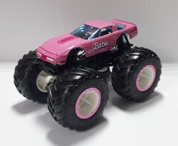 Barbie monster vette hotsell