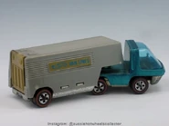 MovingVanAquaRear.png (312 KB) Textured Rear Door