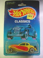 1989 Classics Series yellow PLASTIC FENDERS Issue 2526 Malaysia