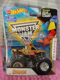  Hot Wheels Monster Jam MJ Dog Pound Scooby Doo 1:64 Scale :  Toys & Games