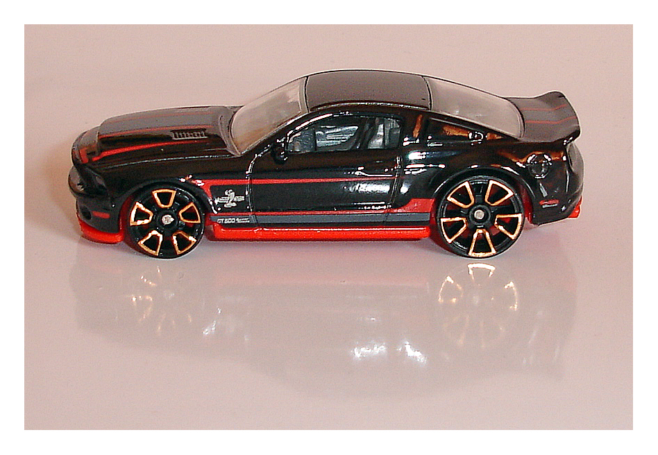 Negro * Hot Wheels'10 Ford Shelby GT500 Super Snake #192 