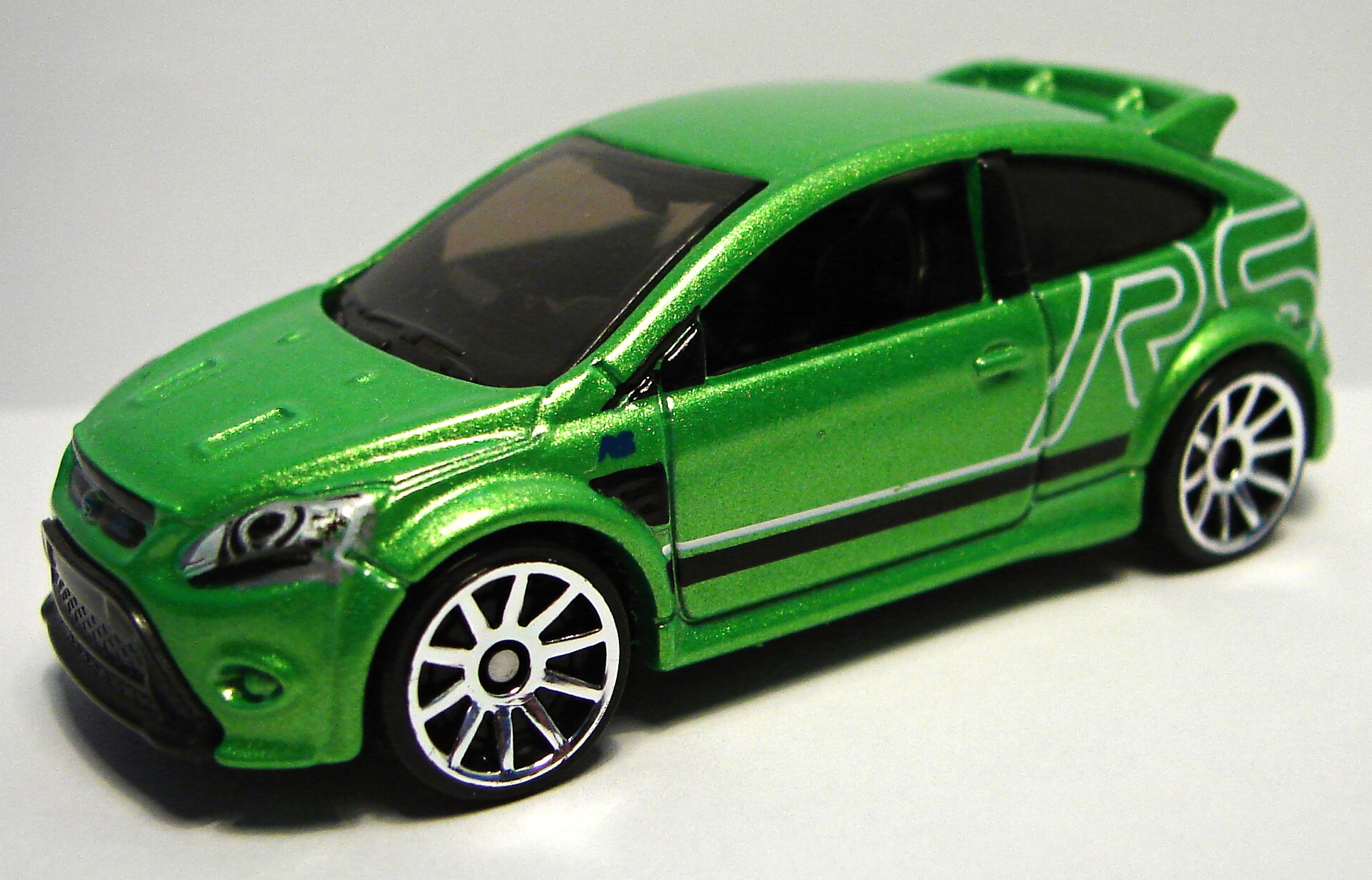 hot wheels ford focus rs