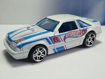 hot wheels 1992 ford mustang