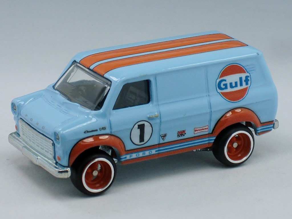 Ford transit hot sale supervan hot wheels