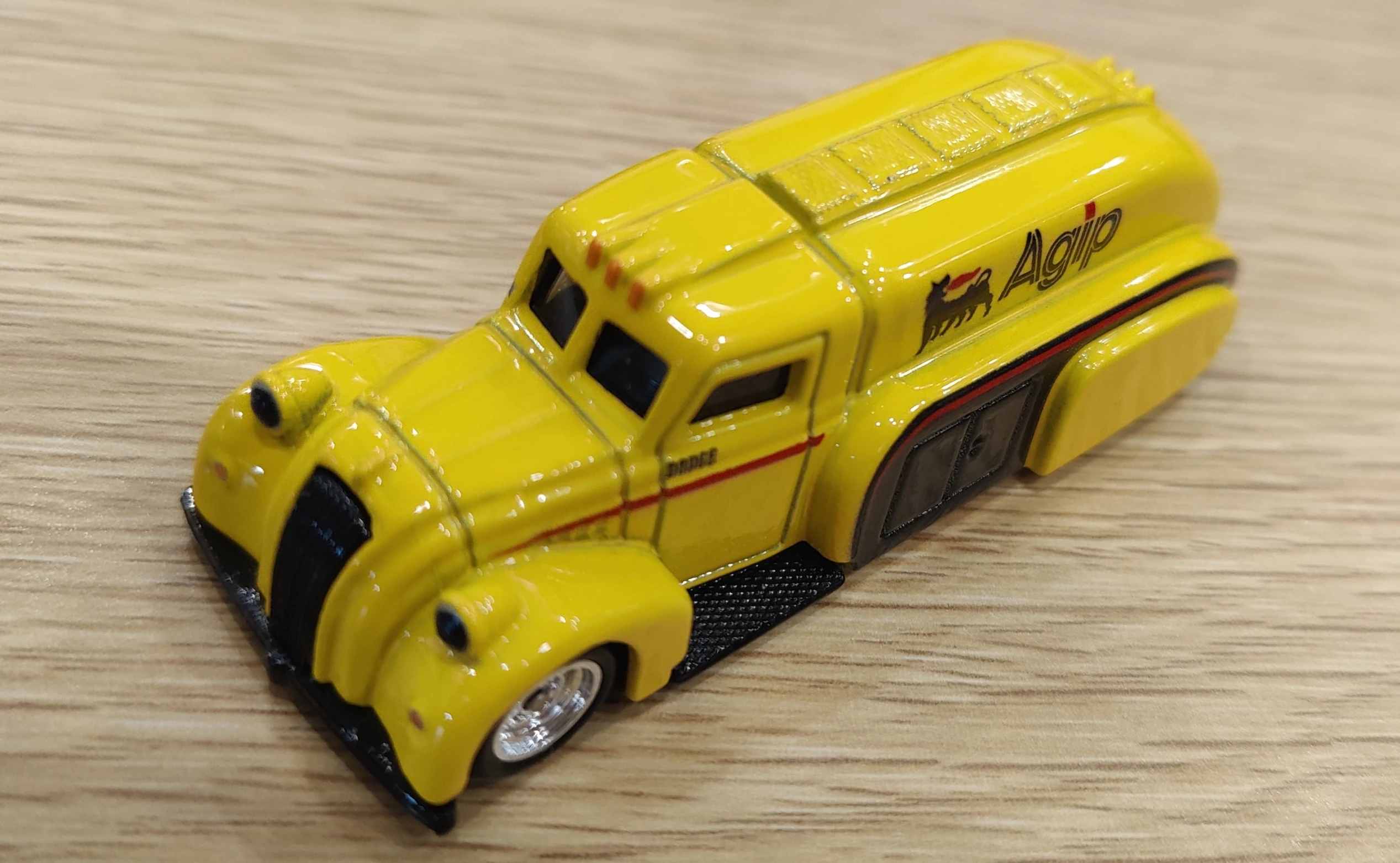 2020 '38 Dodge Airflow (Yellow &Amp; Black)