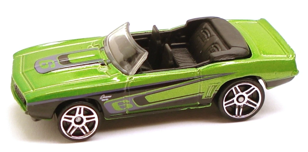 2010 '69 Camaro Convertible (Metallic Green)