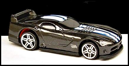 HOT WHEELS 2006 MOPAR MADNESS DODGE VIPER GT5-R #062 RED FACTORY SEALED 