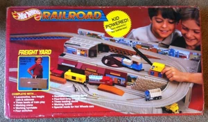 159486118 --wheels-railroad-freight-yard-sto-and-go-trains-set-w-