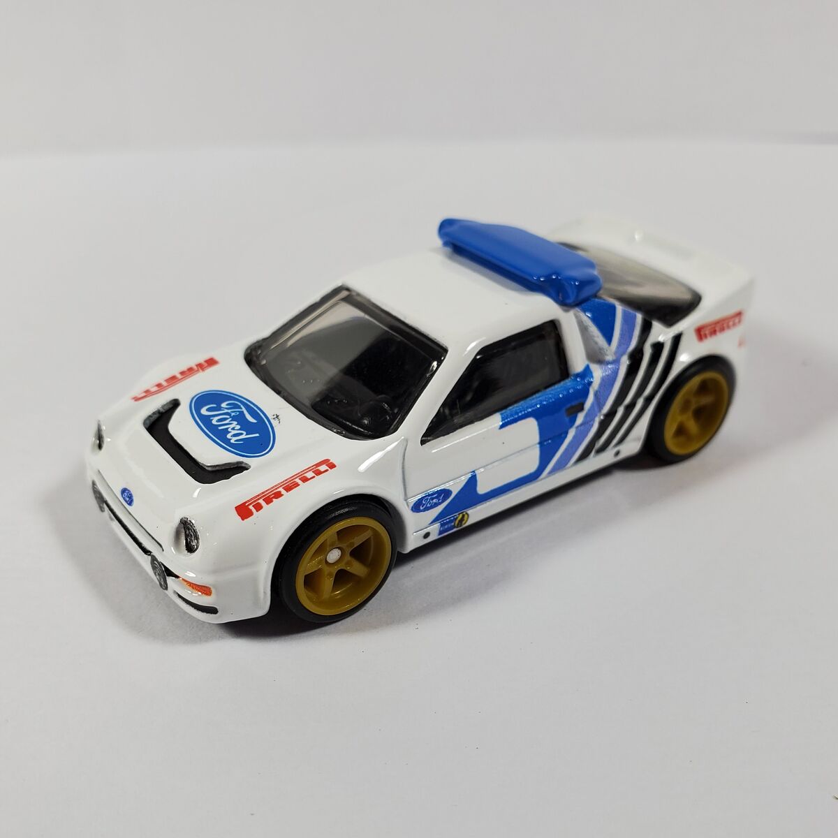 ホットウィール フォード RS200 スーパートレジャーハント