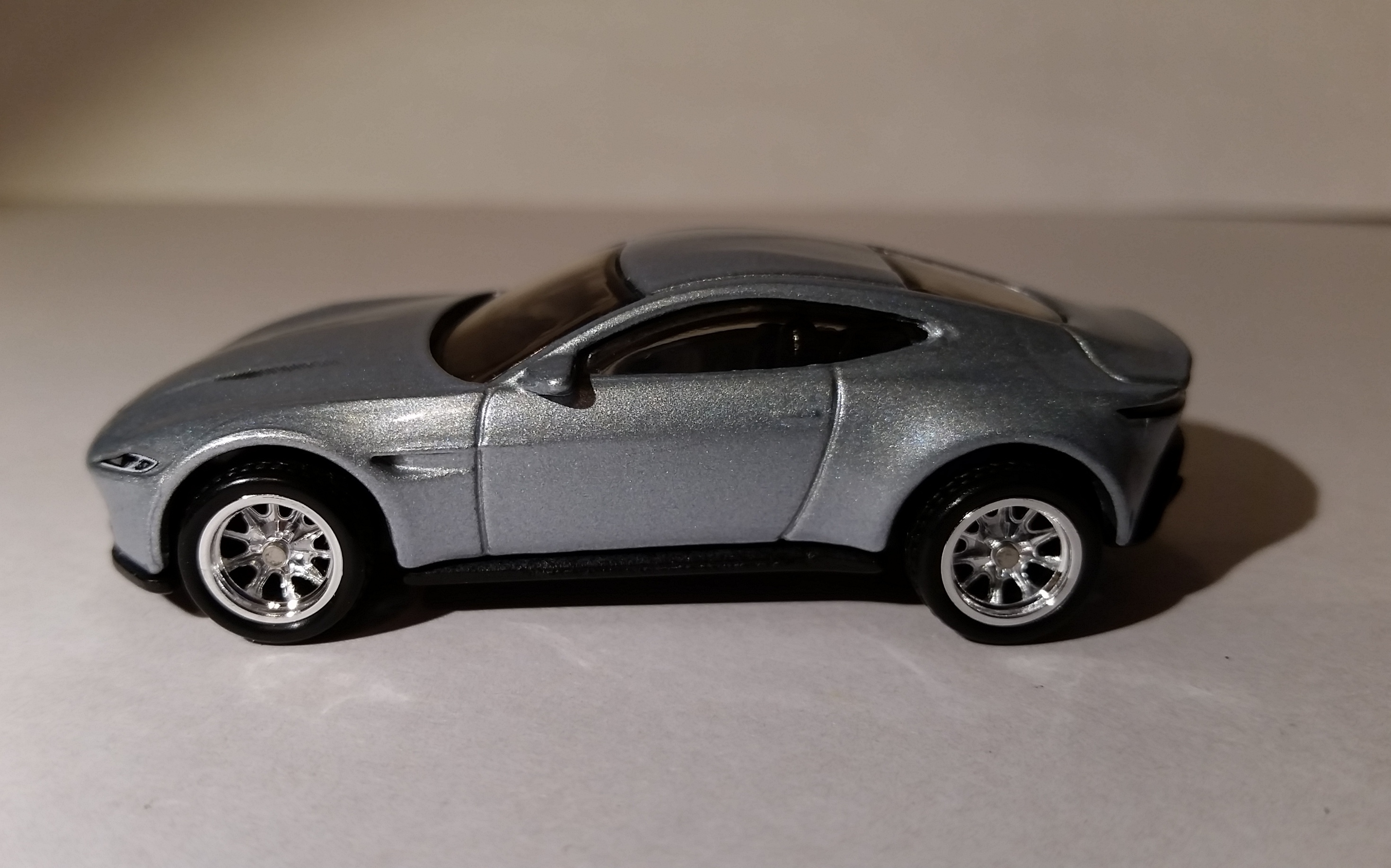 Aston Martin DB10 | Hot Wheels Wiki | Fandom