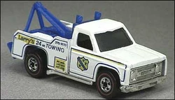 Hot Wheels Larry's 24 HR Towing 1/64 - Collection