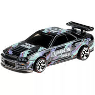 The car ended up being the HKS Skyline from the ID series, which still has the "2F2F03" Plate