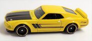 Mustang Boss 302 yellow sidevue