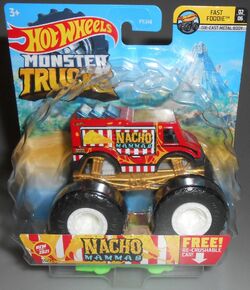 Hot Wheels Monster Trucks 1:64 Scale Oscar Mayer Includes Connect and Crash  Car, 1 - Kroger