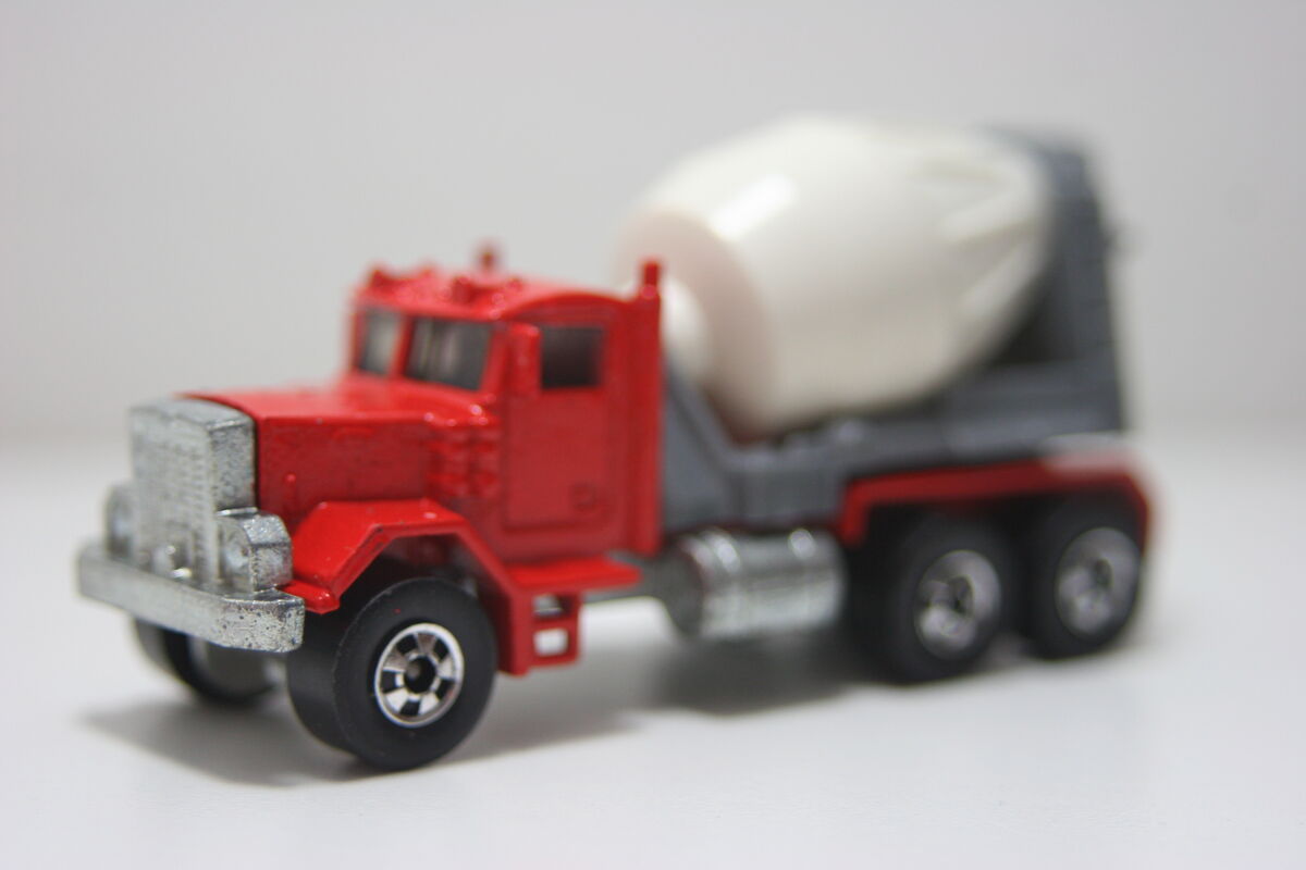 Peterbilt Cement Mixer | Hot Wheels Wiki | Fandom