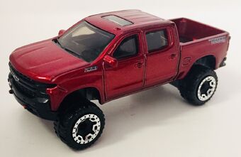 19 chevrolet silverado trail boss lt hot wheels