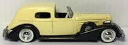 Hotwheels Custom Classic Cadillac 1935 (Fleetwood Town Car Cabriolet) 1/64
