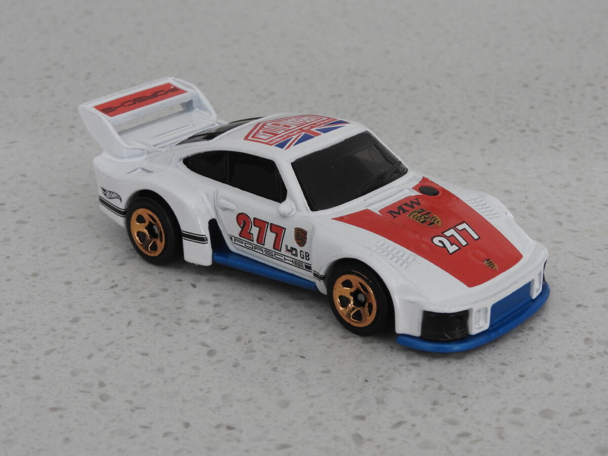 Hot wheels porsche 935 new arrivals