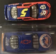 Top View, Mets car is thinner