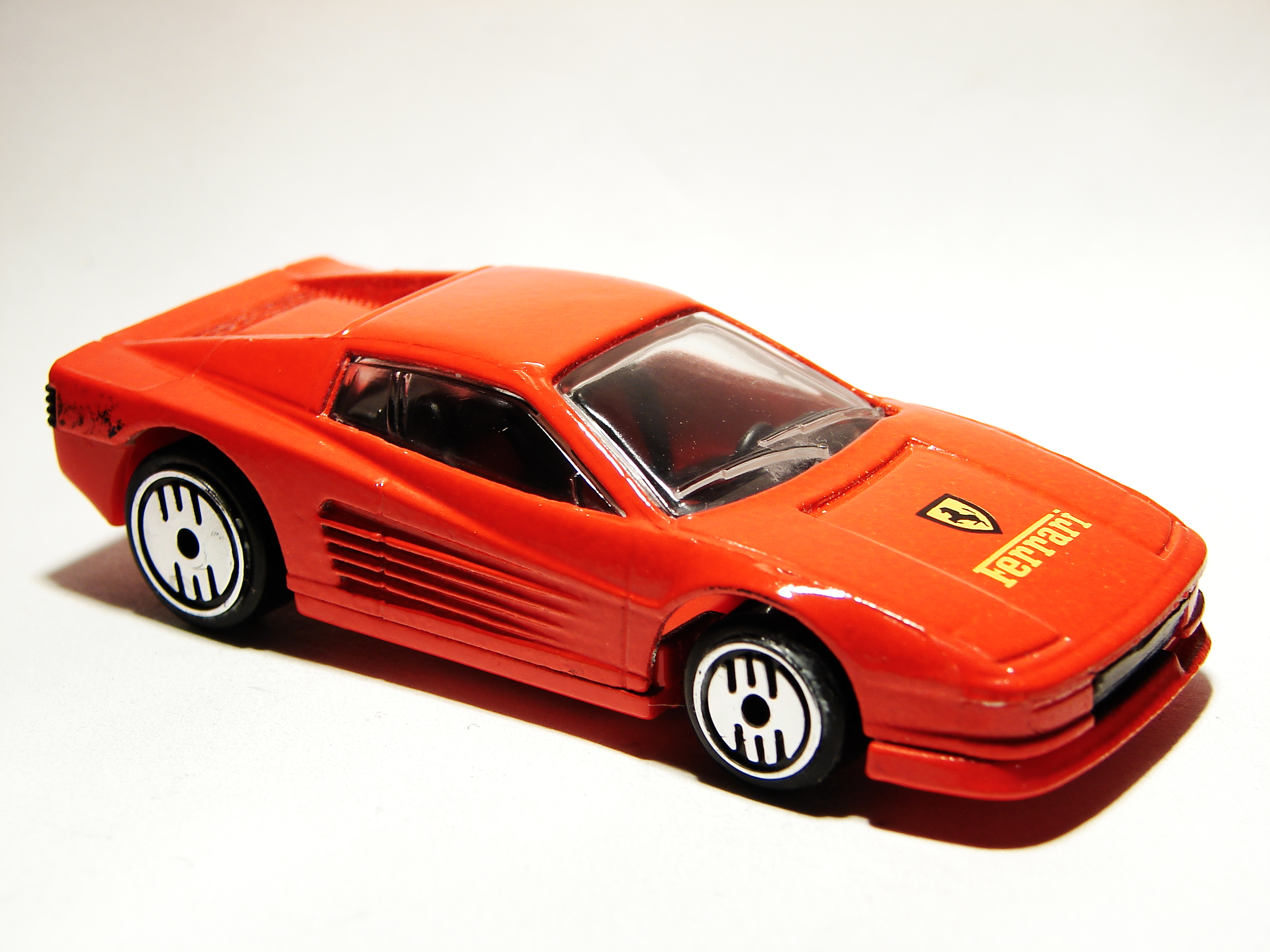 Hot Wheels California Customs PINK Ferrari Testarossa Real Riders Blister  Pull