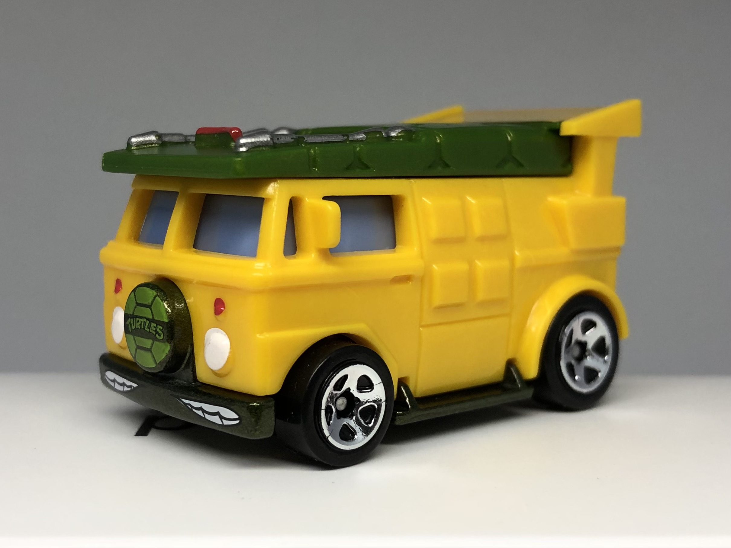 hot wheels turtle van