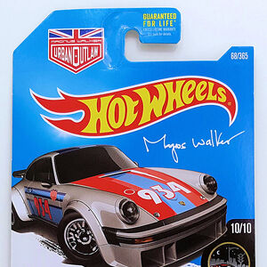 hot wheels porsche 934 turbo rsr green