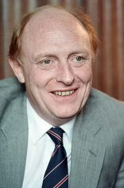 Leader-labour-party-neil-kinnock-12th-july-1990-21871824